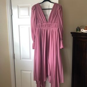 Flowy sleeve dress